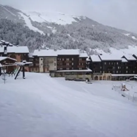 شقة Valmorel: 2 Pieces Au Pied Des Pistes, Balcon, Cuisine Equipee - Fr-1-356-513 *